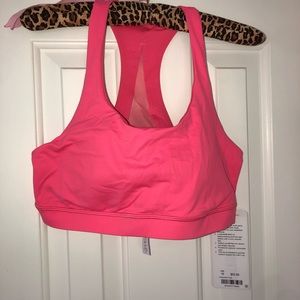 NWT Lululemon Invigorate Bra in Pink